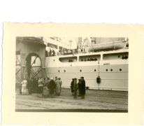 Vertrek pater Alfons Mabilde naar Belgisch-Congo, Antwerpen, 1954