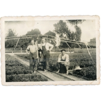 Broers Roggeman aan gietmolen, Heusden, jaren 1940
