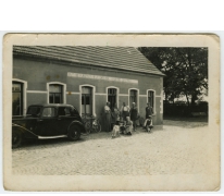 Café &quot;In &#039;t oud vliegplein&quot; bij Ghequiere- Verliefde, 1947